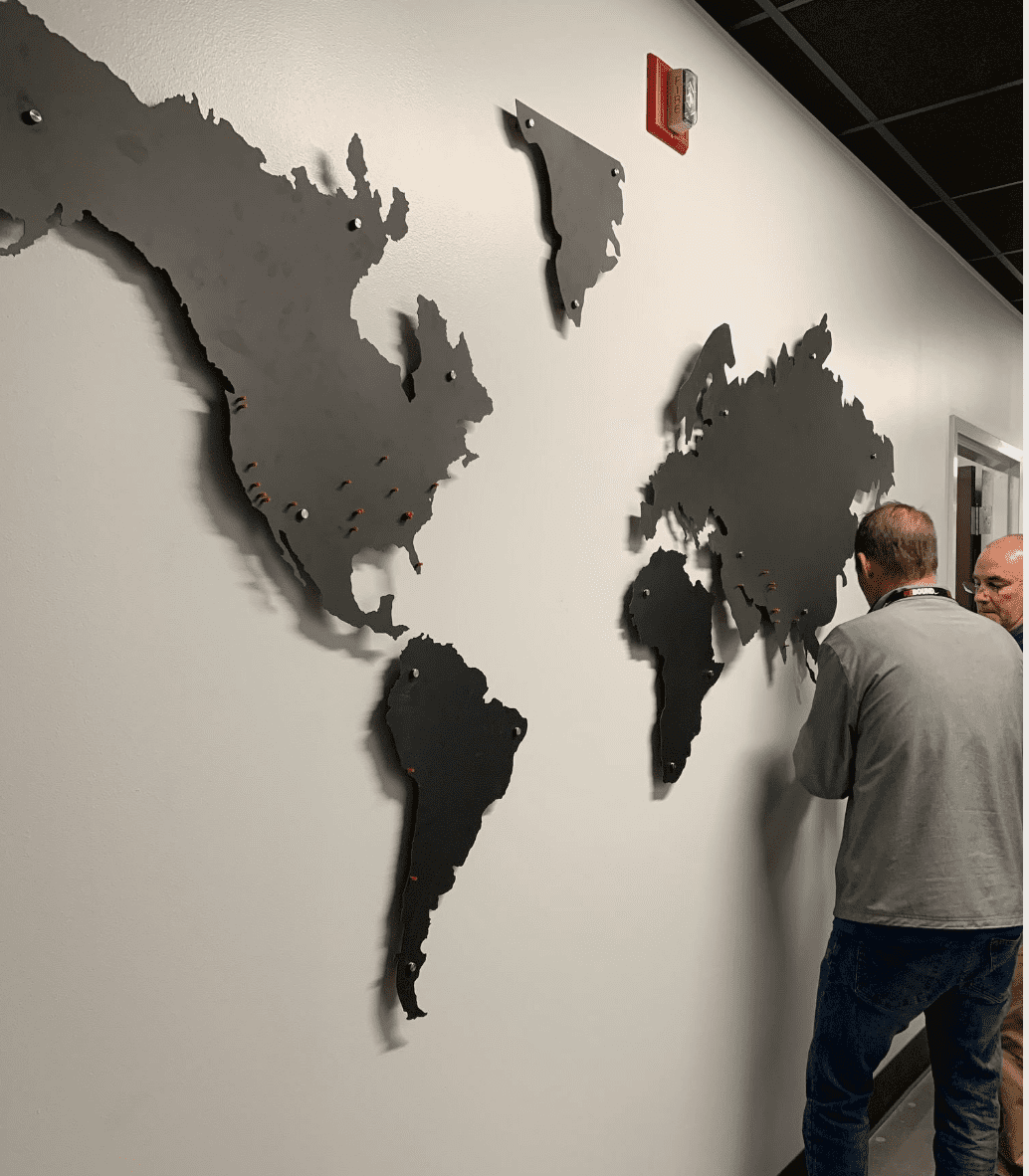 Magnetic world continent map for wall mounting